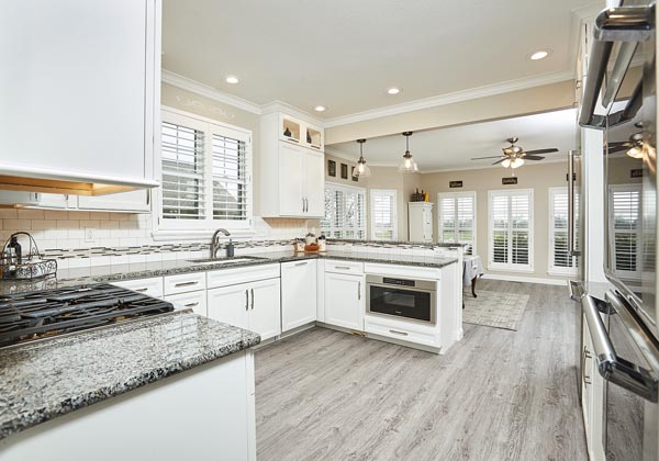 Kitchen   ♦   O'Fallon, Illinois