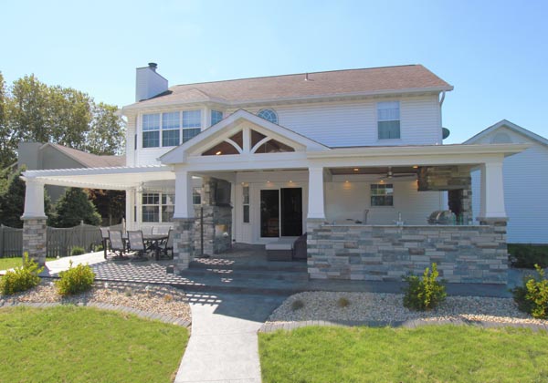 Outdoor Living   ♦   O'Fallon, Illinois